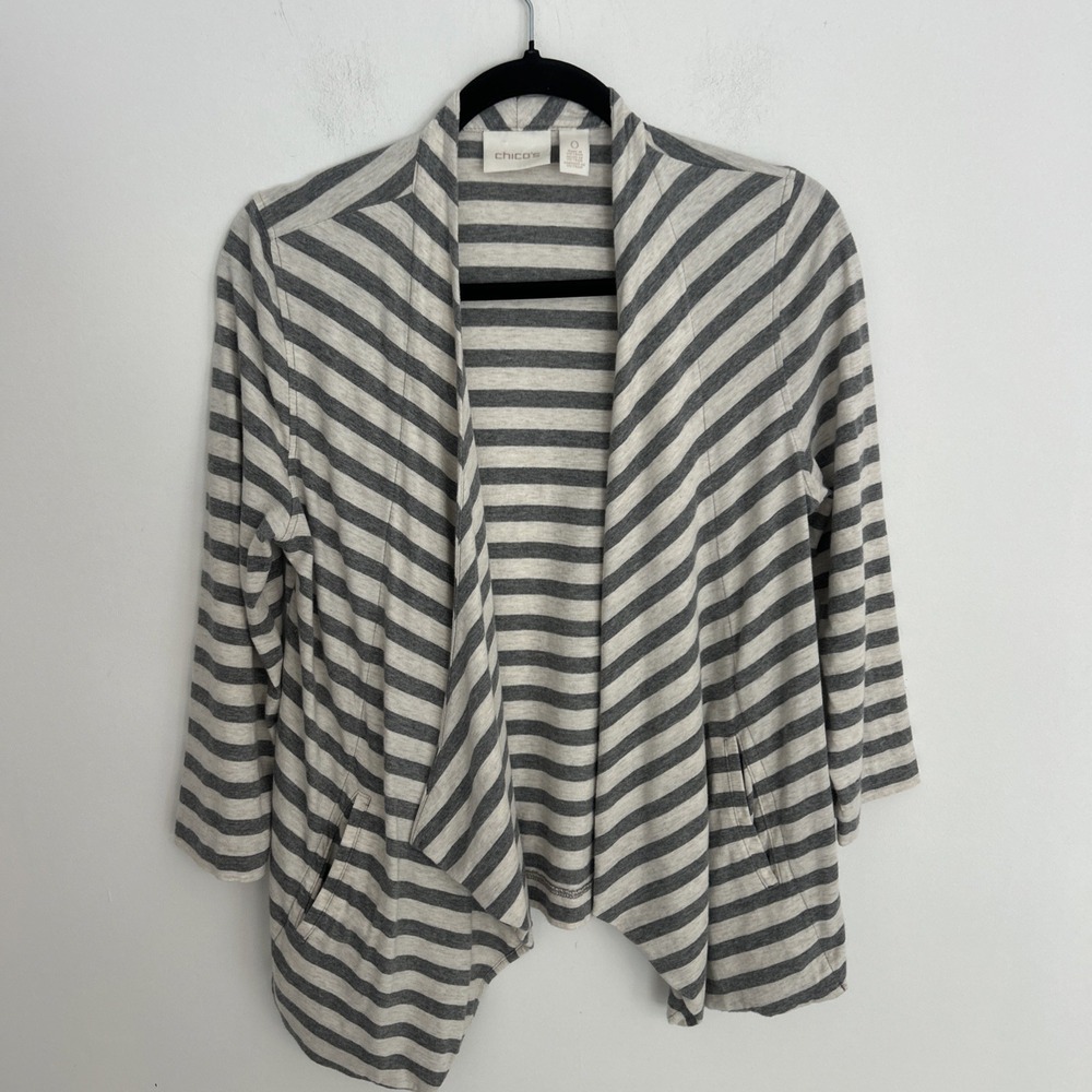 CHICO'S Woman's Stripe Knit Cardigan Jacket White/Gray Stripe.Size 0 w/pockets